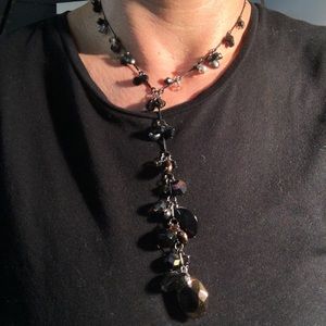 Black/Amber Iridescent Lavaliere Necklace